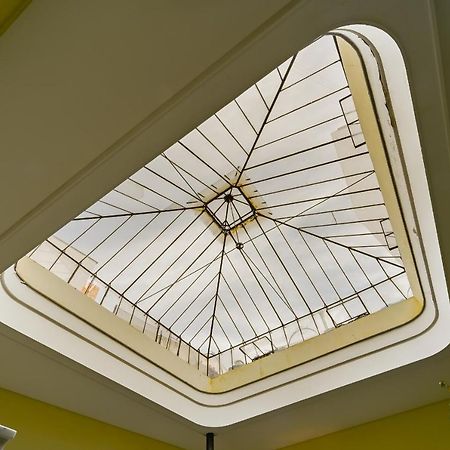 Anfitrion Sevilla 5 Экстерьер фото