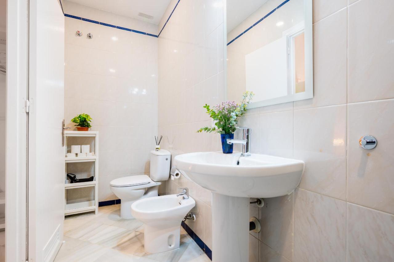 Anfitrion Sevilla 5 Экстерьер фото