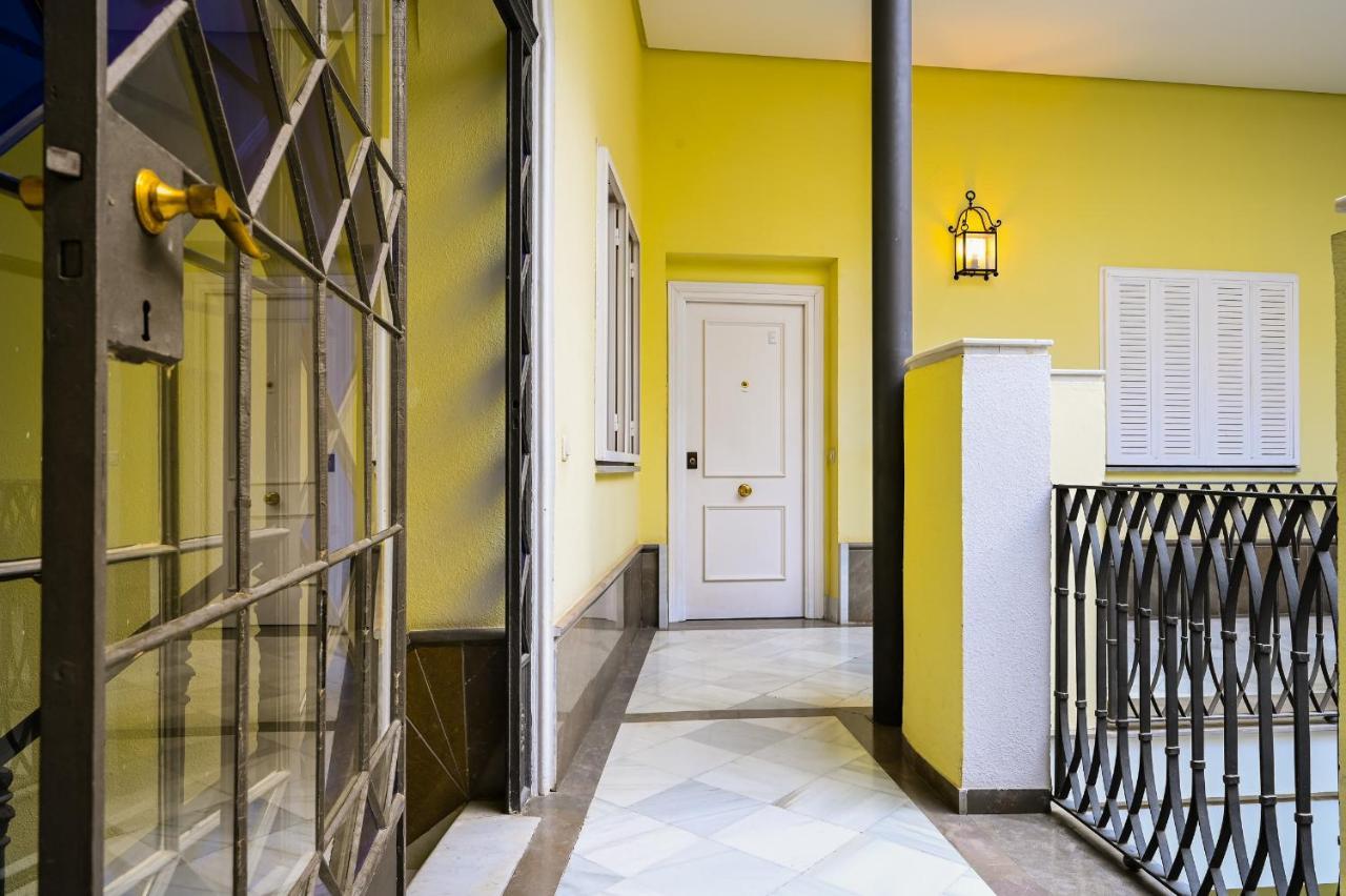 Anfitrion Sevilla 5 Экстерьер фото
