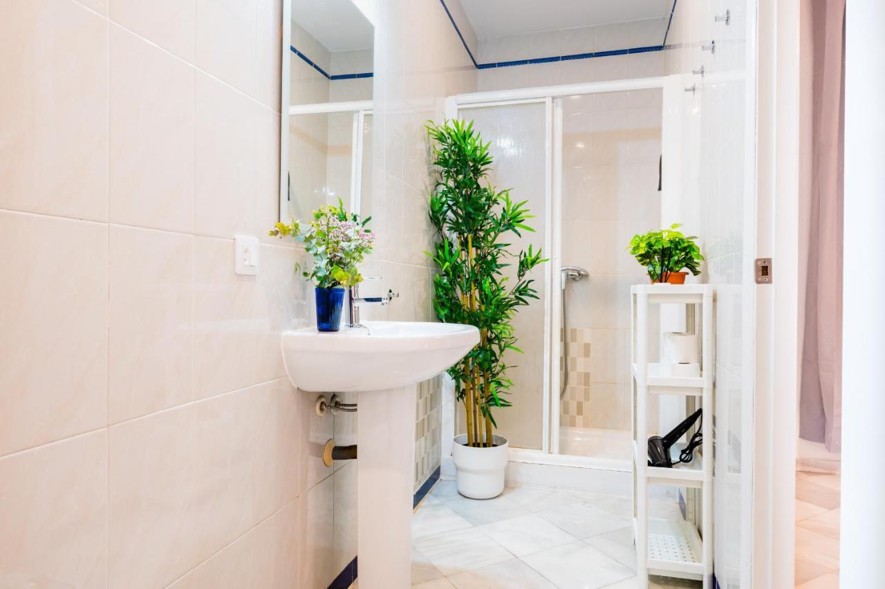 Anfitrion Sevilla 5 Экстерьер фото